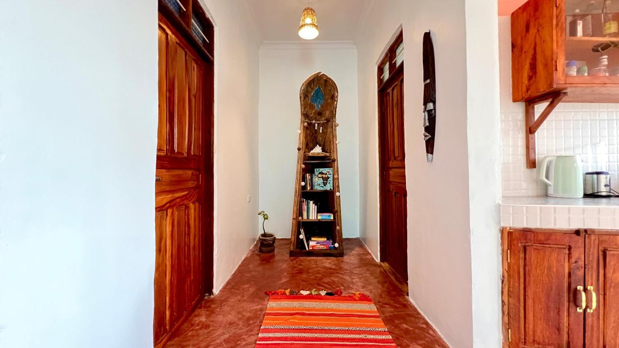 Fully Equipped Vacation Home- 4 Min Walk To The